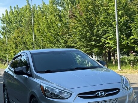 Hyundai Accent 2015