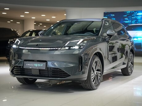 Lynk & Co 08