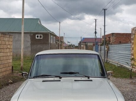 LADA (VAZ) 2106 2000