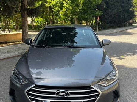 Hyundai Elantra 2017