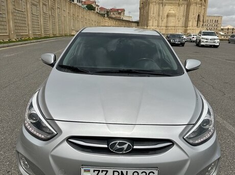 Hyundai Accent 2015