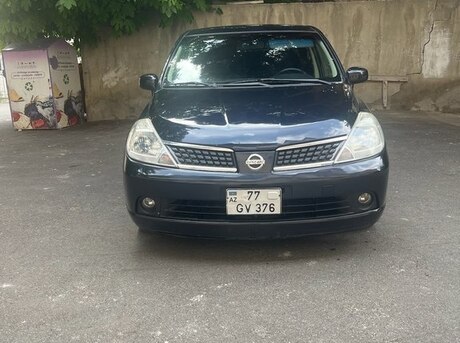 Nissan Tiida 2007