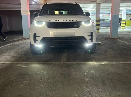 Land Rover Discovery 2018