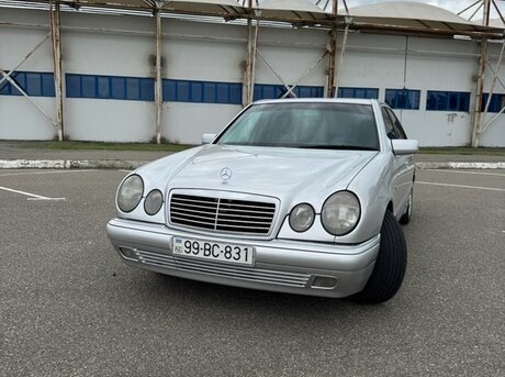 Mercedes E 240 1998
