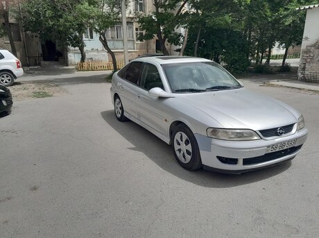 Opel Vectra 2000