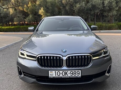 BMW 520e 2021