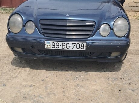 Mercedes E 270 2001