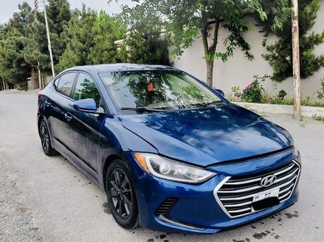 Hyundai Elantra 2017