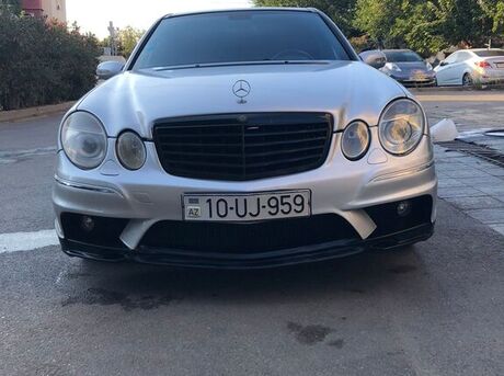 Mercedes E 320 2003