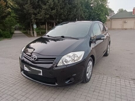 Toyota Auris 2010