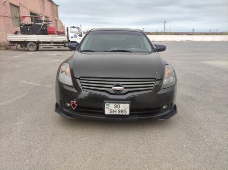 Nissan Altima 2008