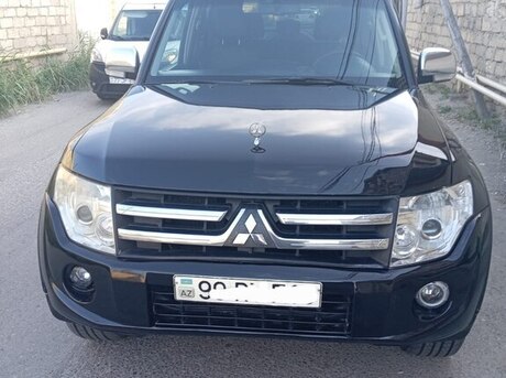 Mitsubishi Pajero 2007