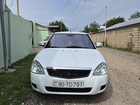 LADA (VAZ) Priora 2015