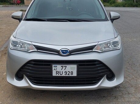 Toyota Corolla Fielder 2016