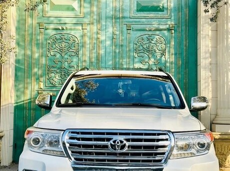 Toyota Land Cruiser 2014