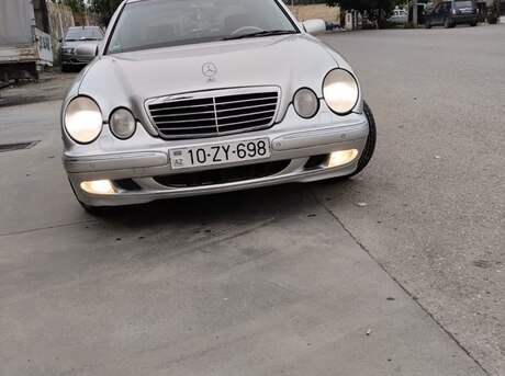 Mercedes E 240 2000
