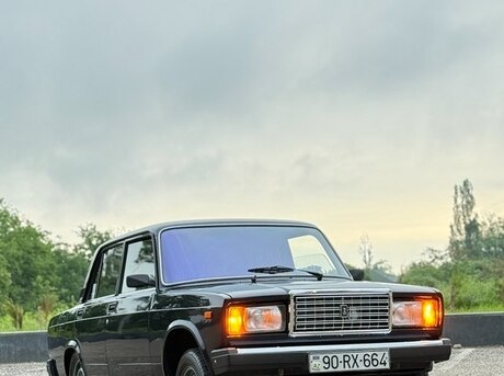LADA (VAZ) 2107 2011