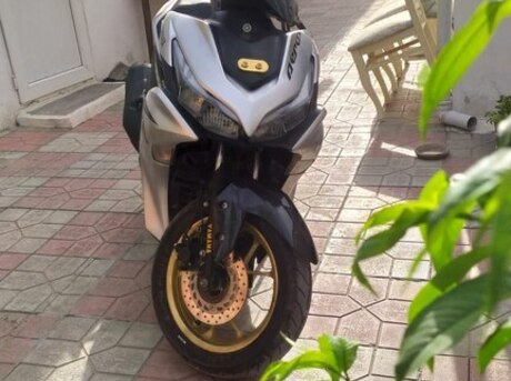 Yamaha  2023