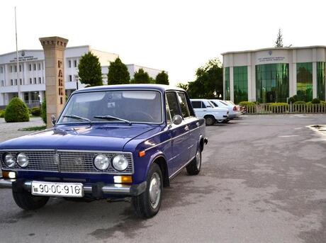 LADA (VAZ) 2106 1988