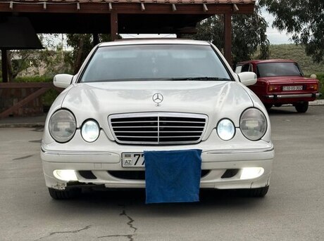 Mercedes E 320 2000