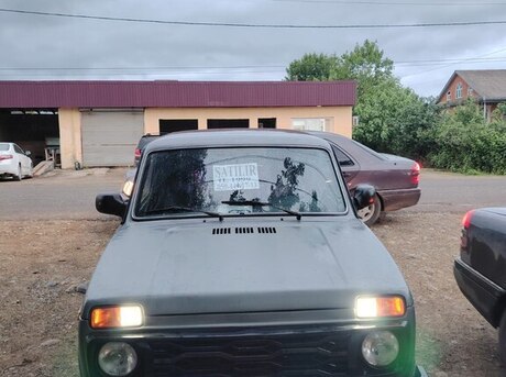 LADA (VAZ) Niva 1999