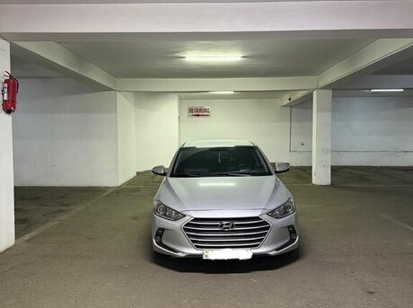Hyundai Avante 2016