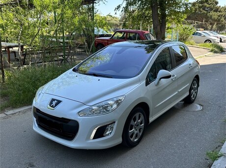 Peugeot 308 2012