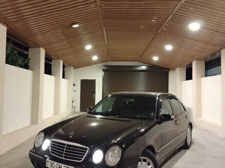 Mercedes E 240 2000
