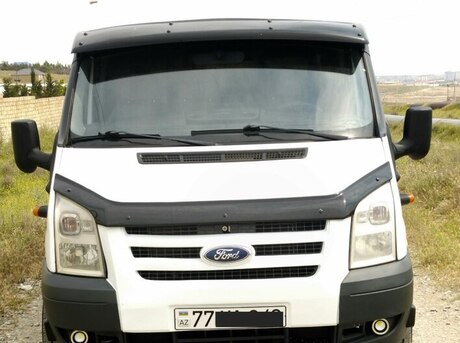 Ford Transit 2011