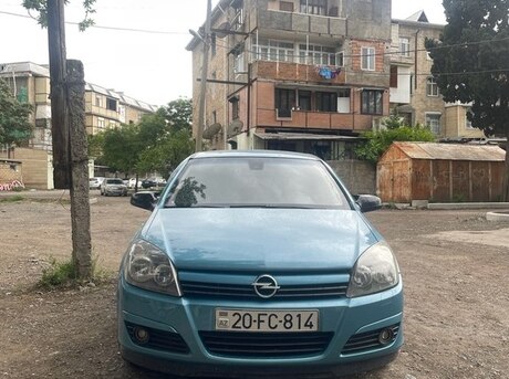 Opel Astra 2005