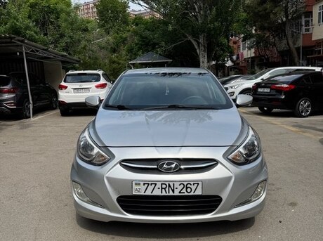 Hyundai Accent 2015