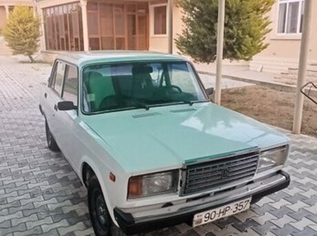 LADA (VAZ) 2107 2010