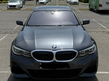 BMW 330 2021