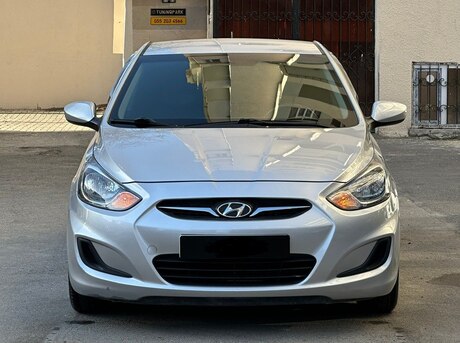Hyundai Accent 2014