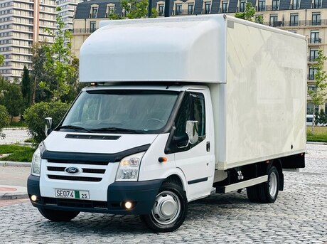 Ford Transit 2010
