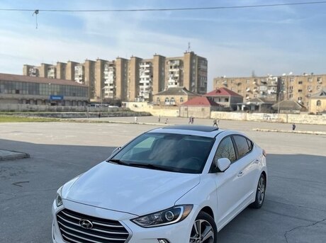Hyundai Elantra 2016