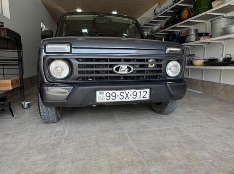 LADA (VAZ) Niva