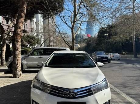 Toyota Corolla 2015