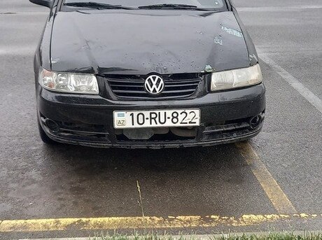 Volkswagen  2005