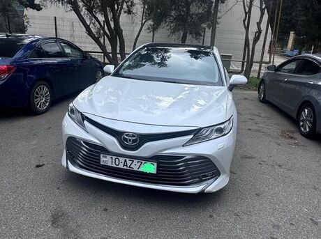 Toyota Camry 2018