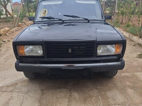 LADA (VAZ) 2107 2010