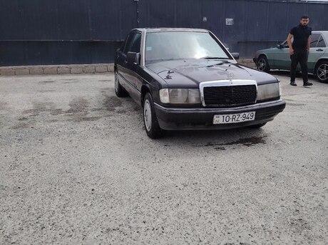 Mercedes 190 1990