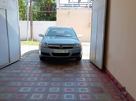 Opel Astra 2006