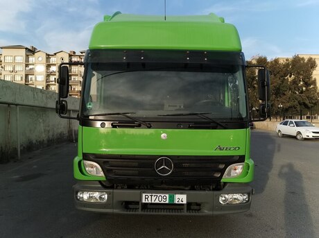 Mercedes Atego 818 2007