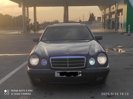 Mercedes E 240 1998