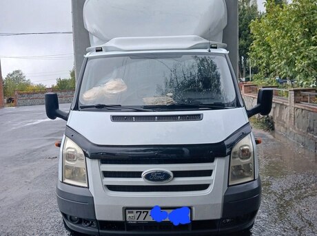 Ford Transit 2011