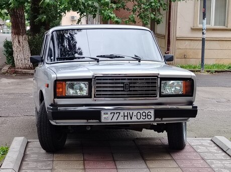 LADA (VAZ) 2107