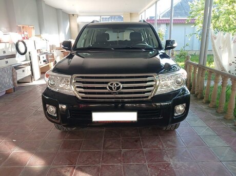 Toyota Land Cruiser 2014