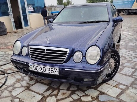 Mercedes E 280