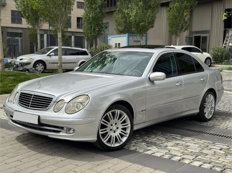 Mercedes E 320 2005
